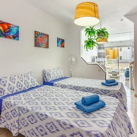 Aircon Next To Beach Costa Adeje Wifi Heated Pool Apartment Costa Adeje (Tenerife)