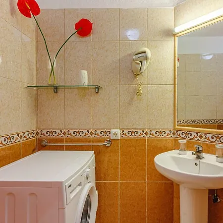 Aircon Next To Beach Costa Adeje Wifi Heated Pool Apartment